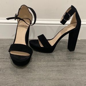 Pelle Moda Black Two Strap Heels